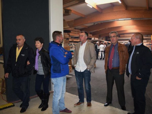 Aweiung Goebel 14 Aweiung Goebel 14