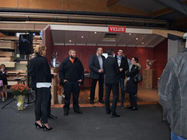 Aweiung Goebel 19 Aweiung Goebel 19