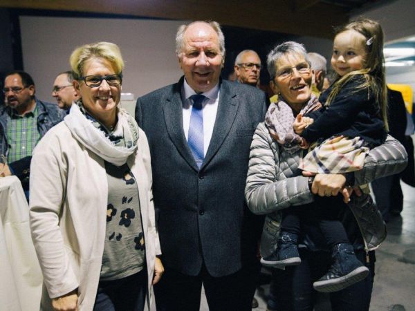 Aweiung Goebel 132 Aweiung Goebel 132