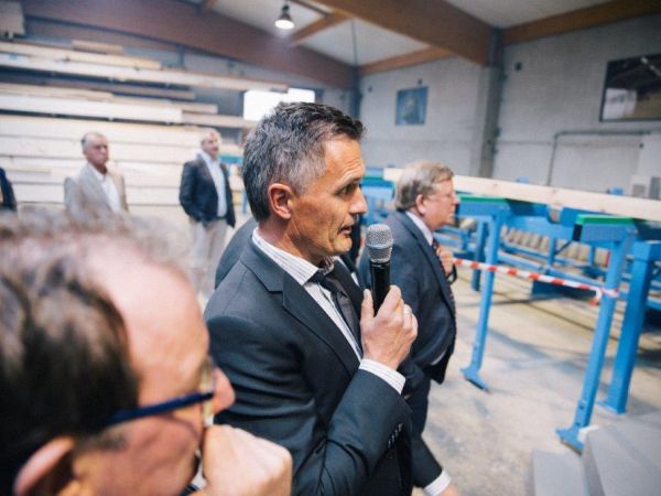 Aweiung Goebel 81 Aweiung Goebel 81