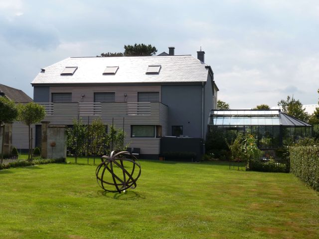 sh 10